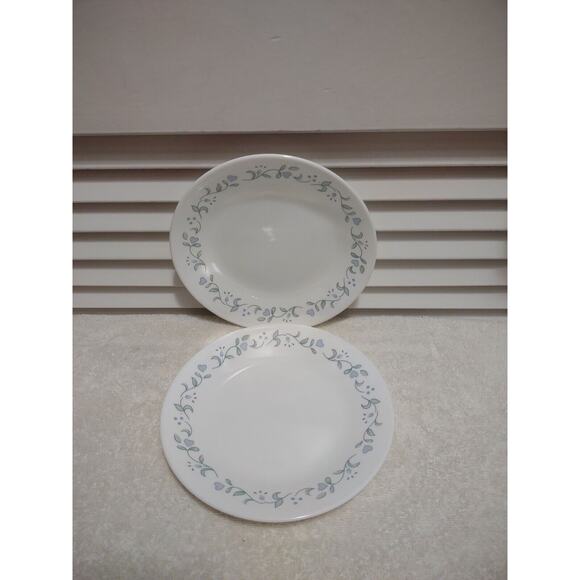 Corning Corelle Country Cottage Hearts Vine 6.75" Bread Dessert Plate Set Of 2 - Picture 1 of 4